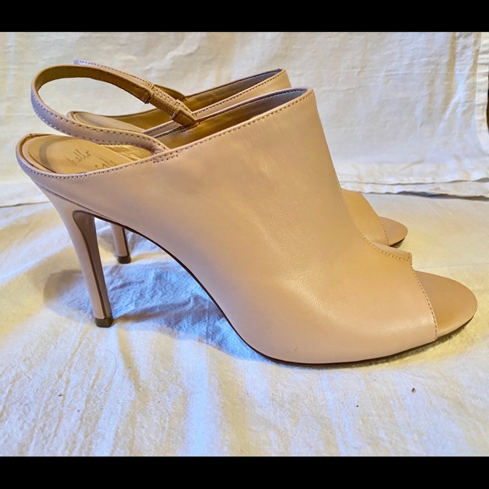 Genuine Leather! Banana Republic Blush Heels - Picture 4 of 4